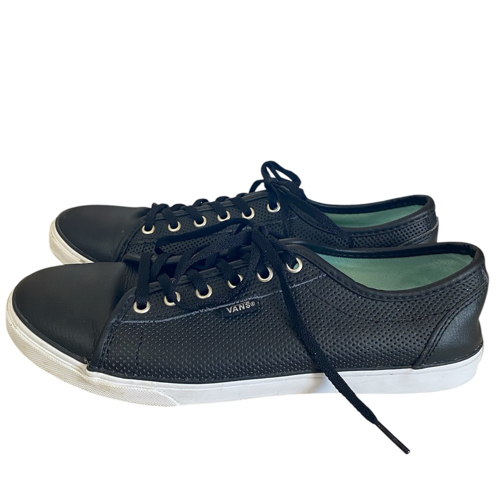 Vans Sneakers Shoes Low Top Lace Up Women’s Size 9.5 Black Leather